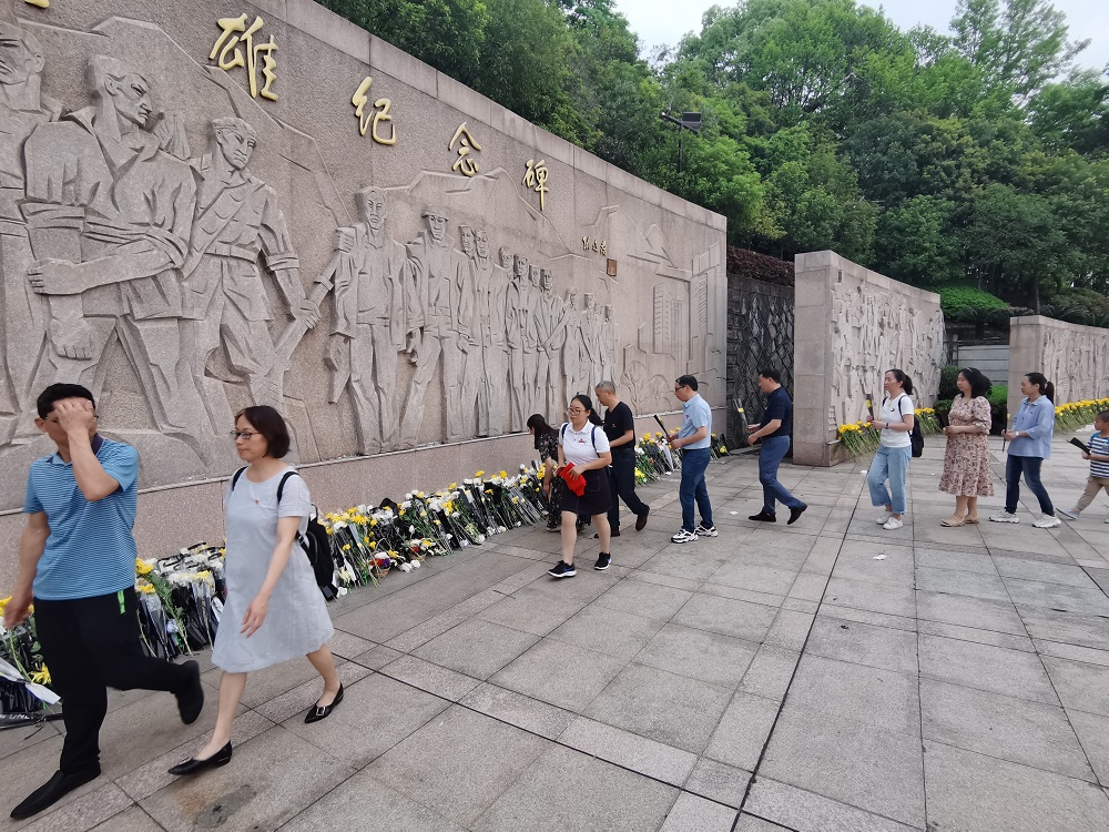 微信图片_20210402200819y.jpg 微信图片_20210402200819y.jpg